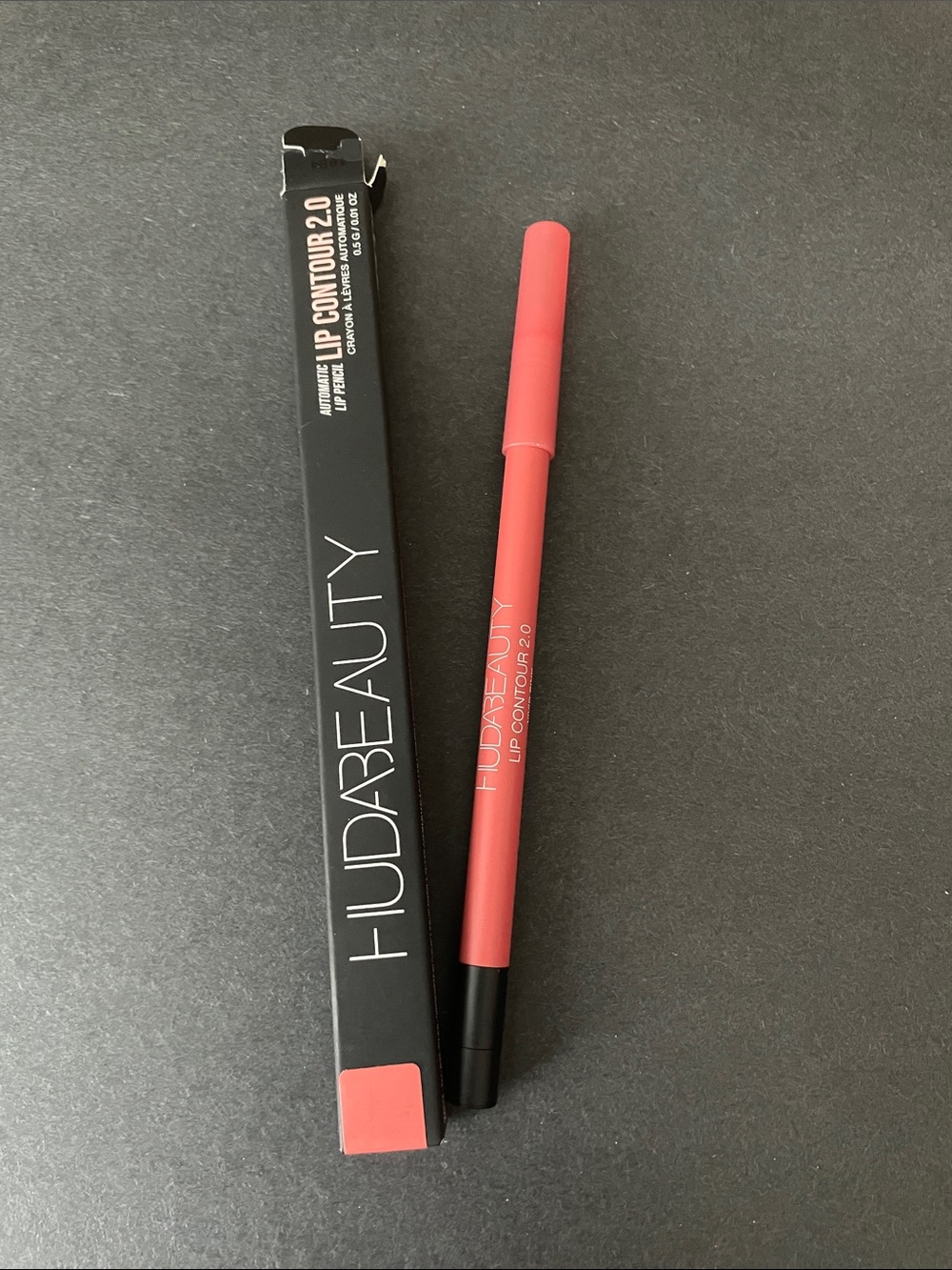 Huda Beauty Lip Contour 2.0 Lip Liner - vivid Pink